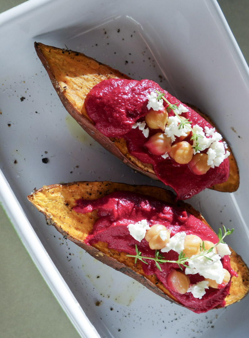 Photo de l‘article Patate douce farcie à la betterave rôtie