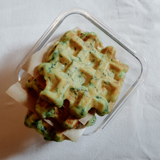 Photo de l‘article Gaufres au pesto et au pecorino